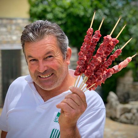 Agriturismo Terra E Sapori Campodipietra Buitenkant foto