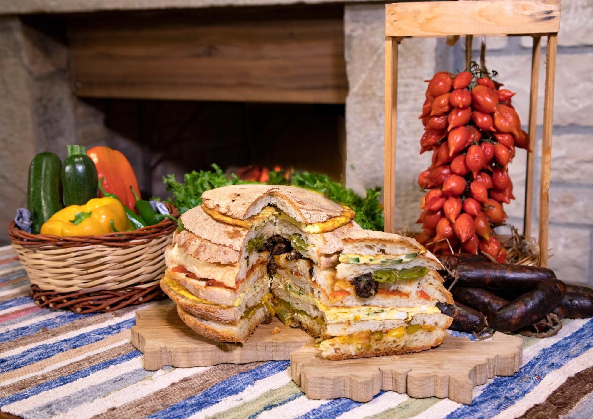 Agriturismo Terra E Sapori Campodipietra Buitenkant foto